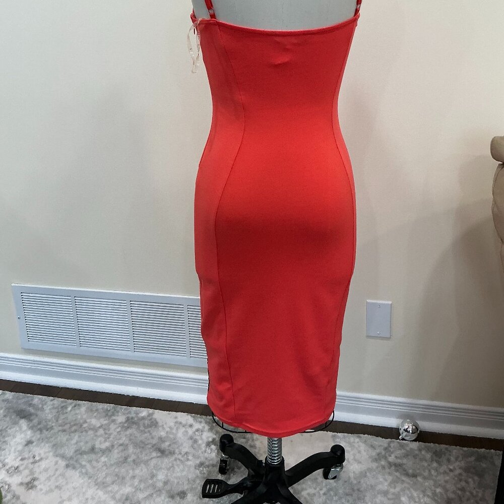 Dress - Picture 4 of 6